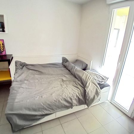 Studio Cosy Avec Terrasse Montpellier Exterior foto