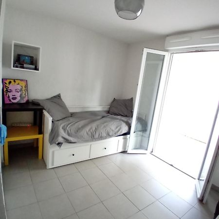 Studio Cosy Avec Terrasse Montpellier Exterior foto